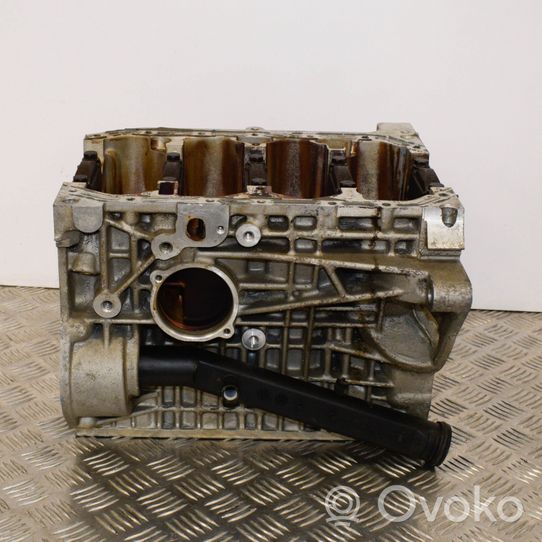Volkswagen Golf VI Moottorin lohko 030103019AC