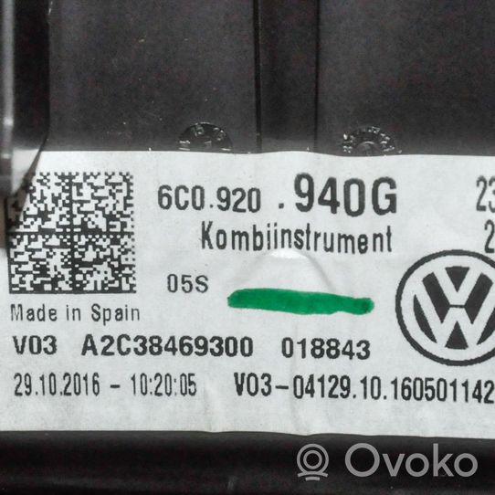 Volkswagen Polo V 6R Tachimetro (quadro strumenti) 6C0920940G