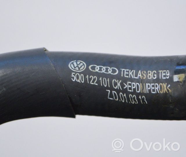 Audi Q3 8U Tube d'admission d'air 5Q0122101CK