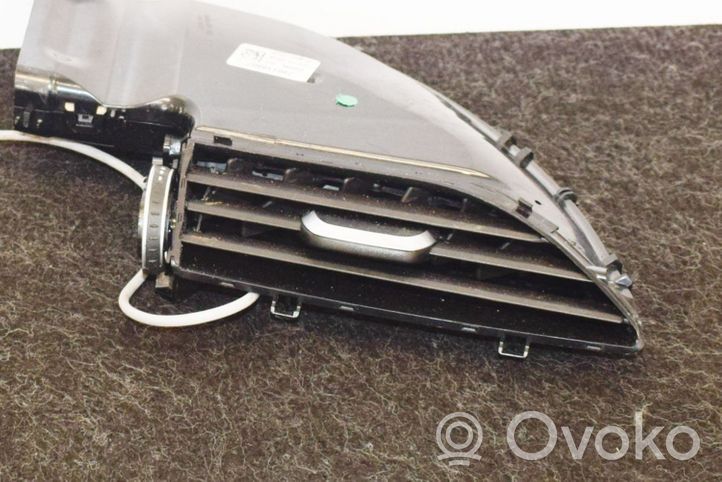 BMW 7 G11 G12 Garniture, panneau de grille d'aération 7401188