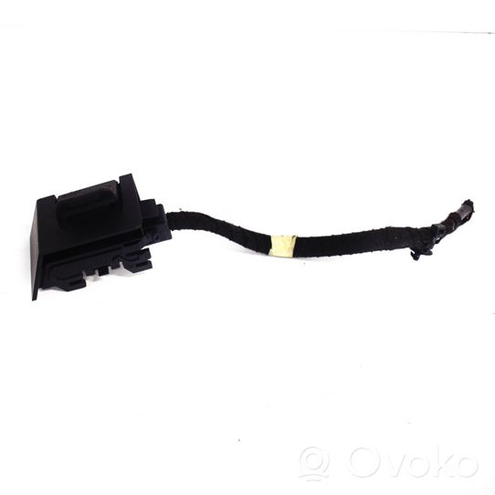 Audi A6 S6 C7 4G Connettore plug in AUX 4G0035909