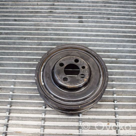 Volkswagen PASSAT B7 Crankshaft pulley 038105243M