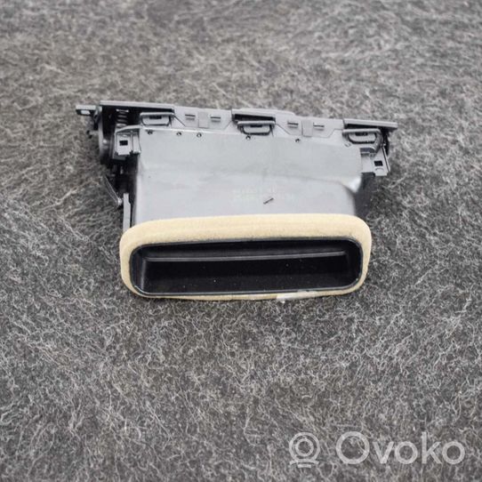 BMW 5 E60 E61 Lango oro grotelės 91122036910731