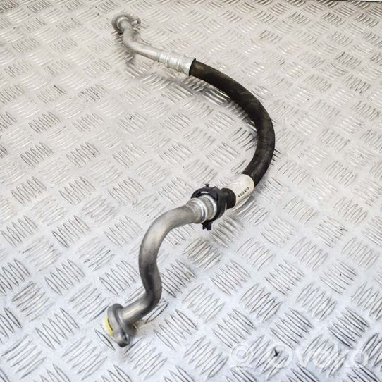 Volvo V60 Air conditioning (A/C) pipe/hose 31369697