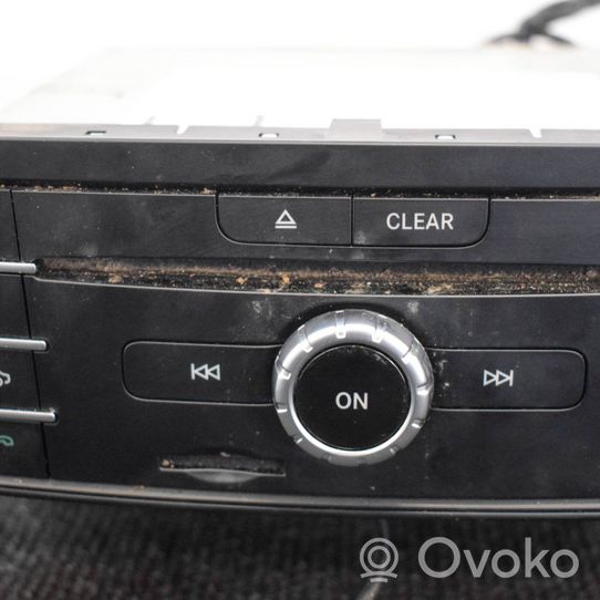 Mercedes-Benz GLA W156 Panel / Radioodtwarzacz CD/DVD/GPS 