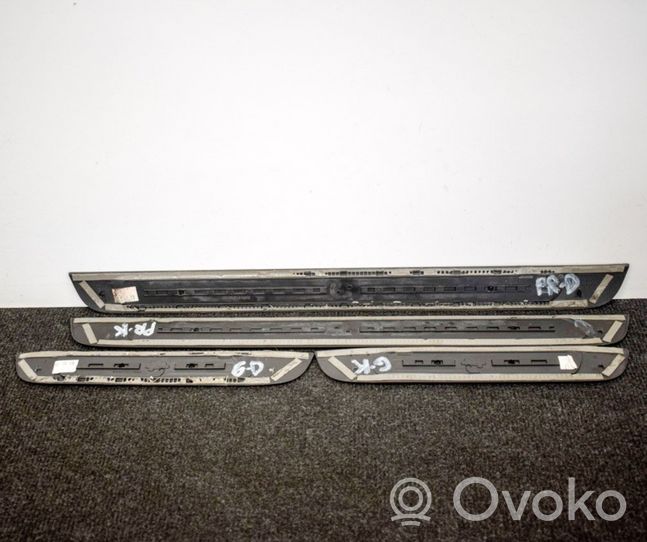 Audi A6 C7 Set di rifiniture davanzale (interno) 