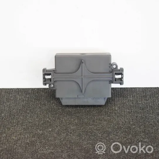 Volvo V60 Pysäköintitutkan (PCD) ohjainlaite/moduuli 