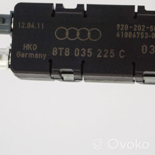 Audi A5 Sportback 8TA Antenos stiprintuvas 8T8035225C