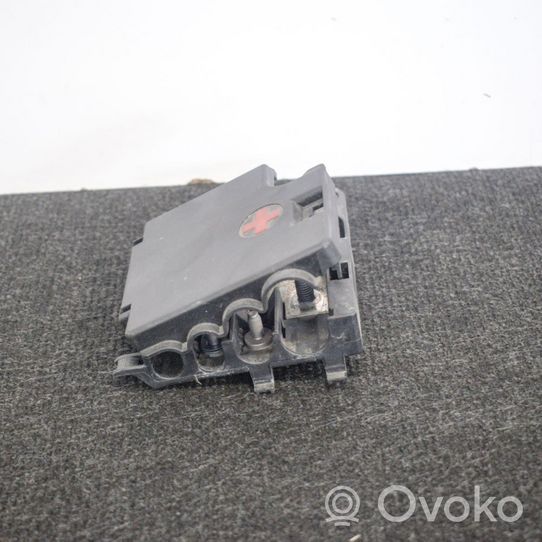 Audi A4 S4 B8 8K Current control relay K98K051B