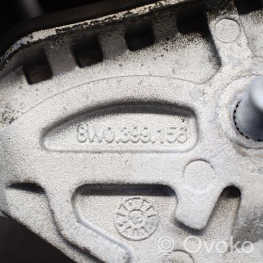 Audi A4 S4 B9 Supporto della scatola del cambio 