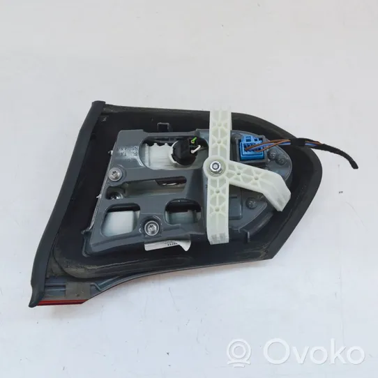 Mercedes-Benz C W205 Lampy tylnej klapy bagażnika A2059066100