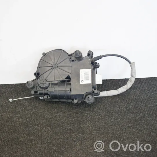 BMW X5 F15 Siłownik elektryczny podnoszenia klapy tylnej / bagażnika 7303443