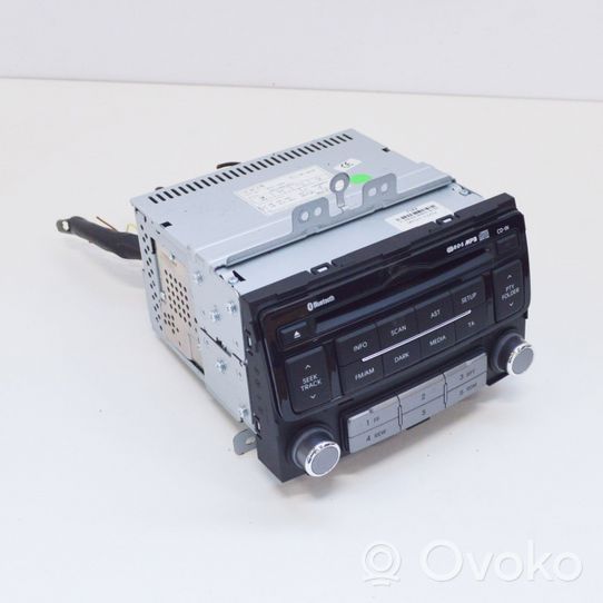 Hyundai i20 (PB PBT) Radio/CD/DVD/GPS-pääyksikkö AM111CNEE