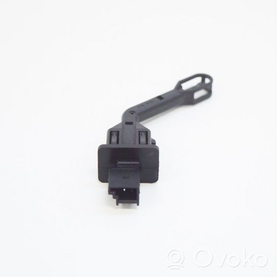 Audi Q7 4M Öltemperatur Sensor Fühler Geber L0902RX3