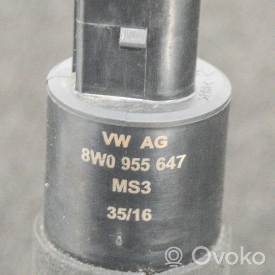 Audi A5 Pompe de lave-glace de pare-brise 8W0955647