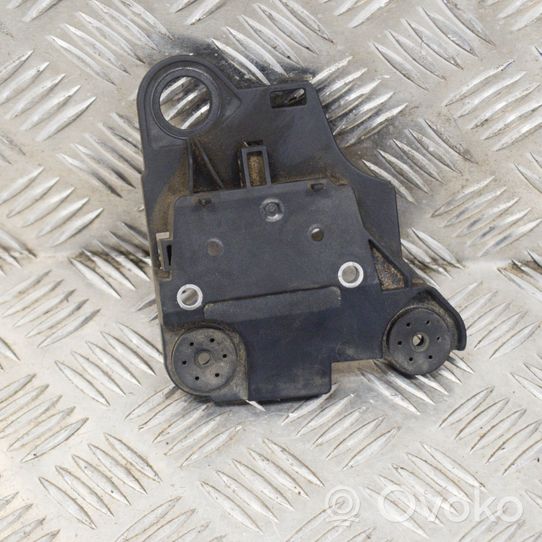 Volkswagen PASSAT B8 ABS pump bracket 5Q0614235