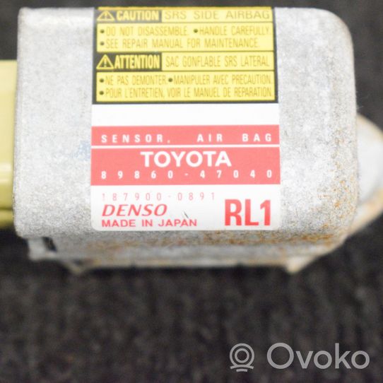 Toyota Prius (NHW20) Sensore d’urto/d'impatto apertura airbag 8986047040