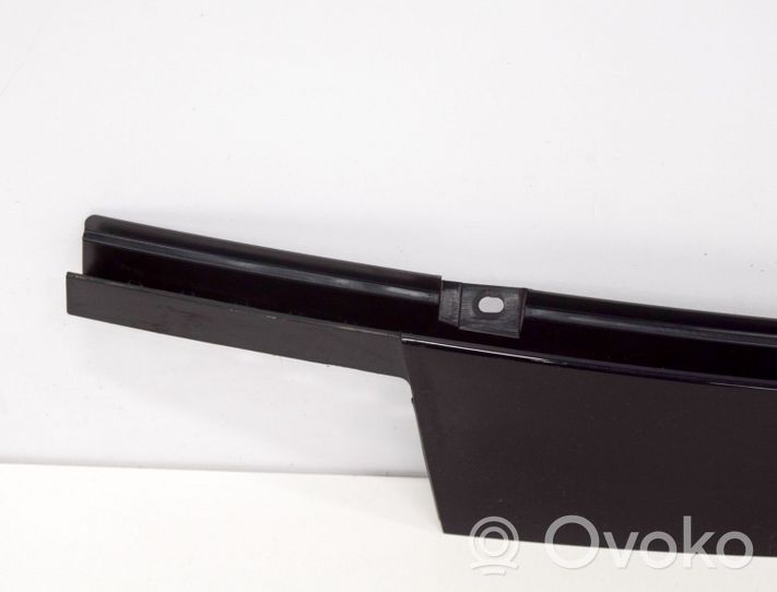 Volvo XC40 Rivestimento modanatura del vetro della portiera anteriore 31448391