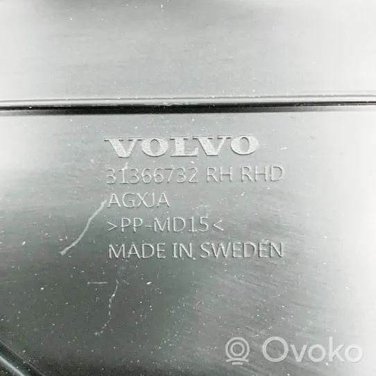 Volvo S90, V90 Kojelaudan alempi verhoilu 31366732