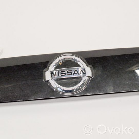 Nissan Juke I F15 Takaluukun rekisterikilven valon palkki 90868BV80A