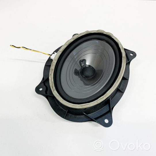 Lexus RX 330 - 350 - 400H Etuoven kaiutin 8616048280