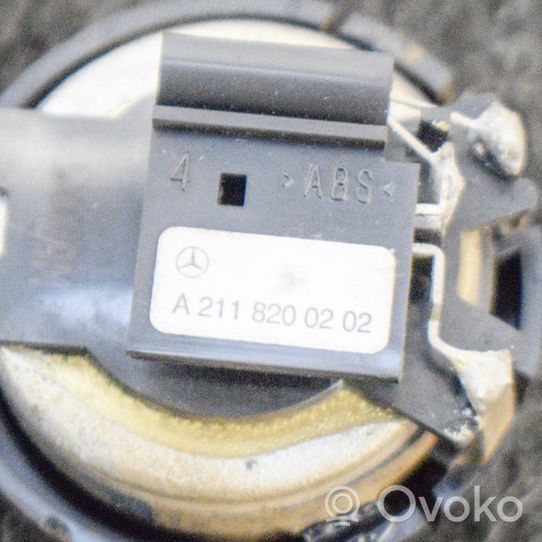 Mercedes-Benz A W176 Haut-parleur de porte avant A2118200202