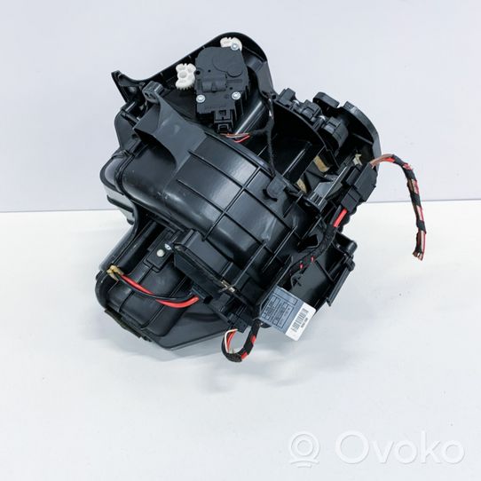 BMW 7 F01 F02 F03 F04 Salono oro mazgo komplektas E31523