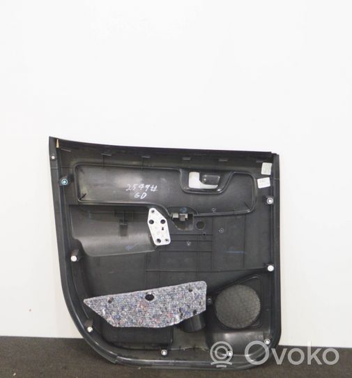 Toyota Hilux (AN10, AN20, AN30) Takaoven verhoilu 676130K040