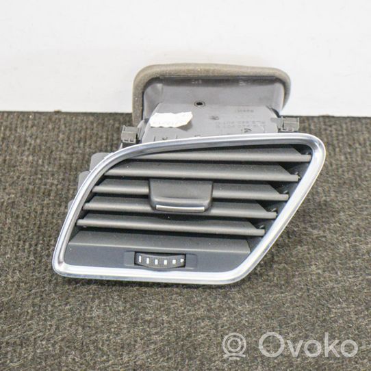 Audi Q3 8U Lango oro grotelės 8U2820901B