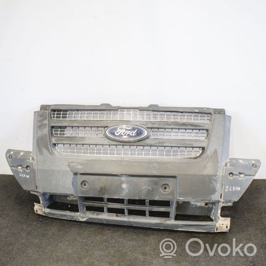 Ford Transit Grotelės priekinės 6C1117K819G