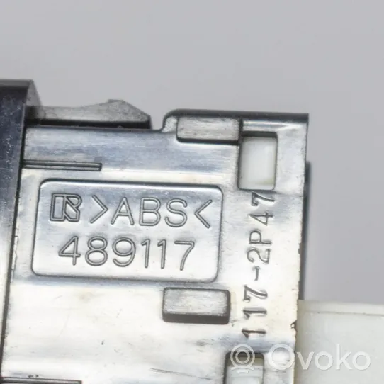 Toyota Hilux (AN10, AN20, AN30) Inne przełączniki i przyciski 1172P47