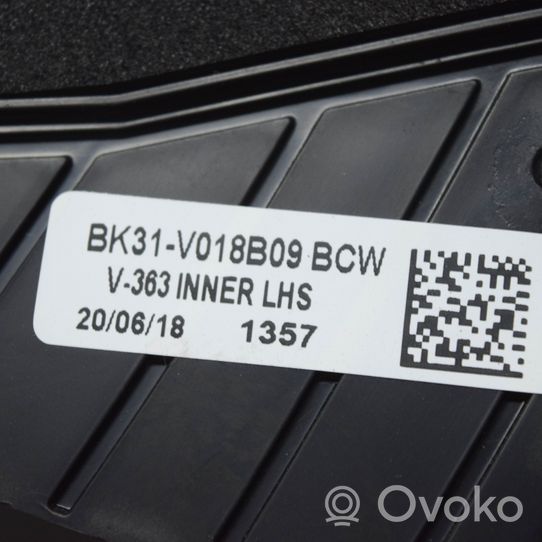 Ford Transit Radiouztvērēja / navigācija dekoratīvā apdare BK31V047A04AFW