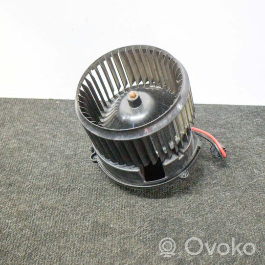 BMW X1 F48 F49 Soplador/ventilador calefacción 9297752