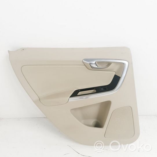 Volvo XC60 Rivestimento del pannello della portiera posteriore 31384748