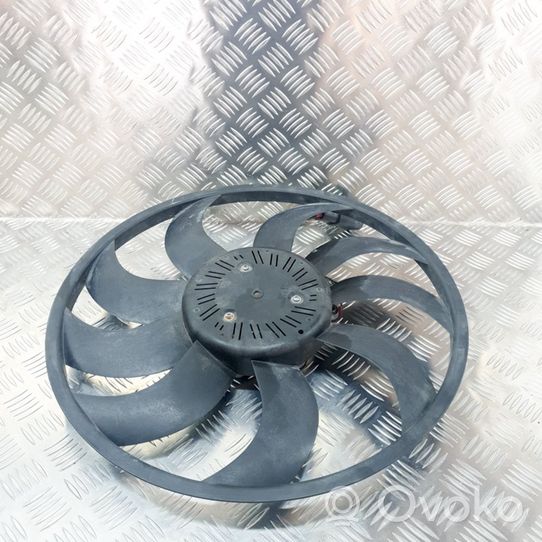 BMW 4 F32 F33 Hélice moteur ventilateur 8641946