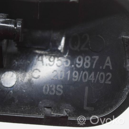 Audi Q2 - Dysza spryskiwacza szyby przedniej / czołowej 81A955987A