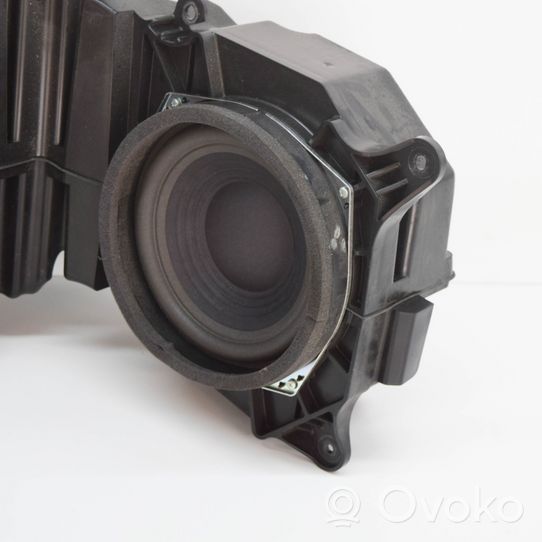 Lexus RX 330 - 350 - 400H Subwoofer-bassokaiutin 861600E180