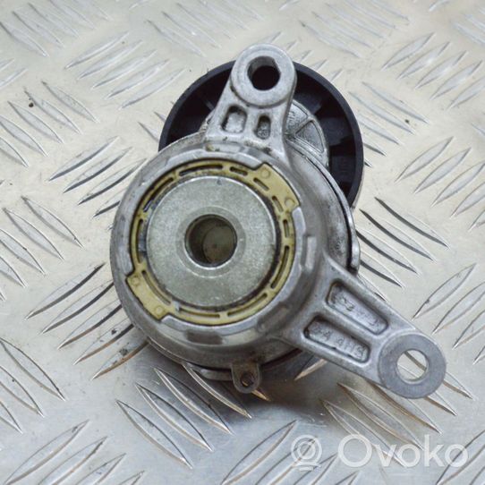 Audi Q2 - Generaattorin/laturin hihnankiristin 04L903315