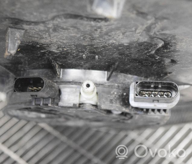 Audi Q3 8U AdBlue šķidruma tvertne 8U0131963A