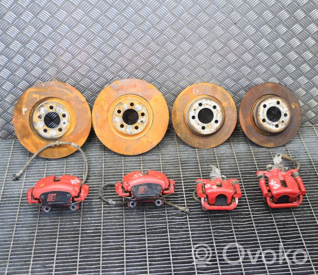 Audi A1 Brake discs and calipers set 6R0615301E