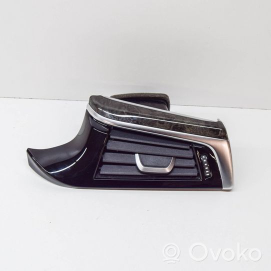 BMW 6 G32 Gran Turismo Lango oro grotelės 9330858