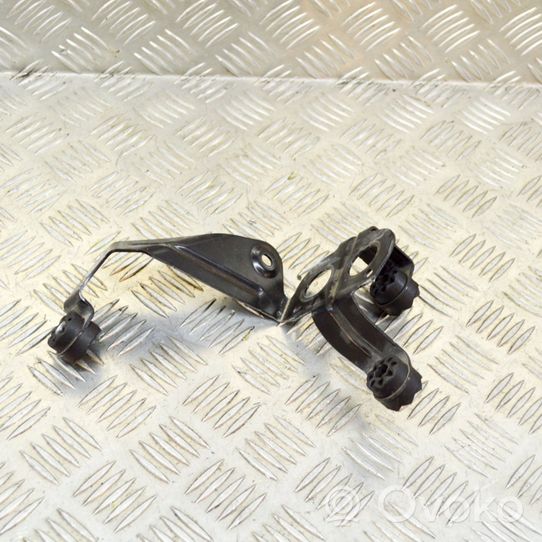 BMW 4 F32 F33 Supporto pompa ABS 2284888