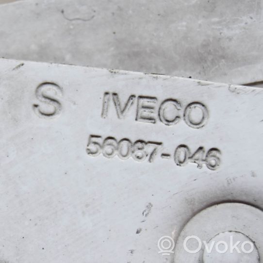 Iveco Daily 5th gen Charnière, capot moteur 56087046