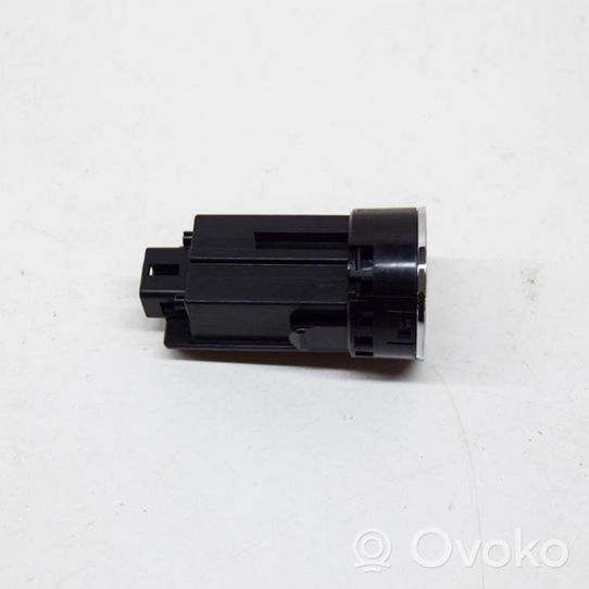 Toyota Prius (XW50) Engine start stop button switch 2010DJ2910