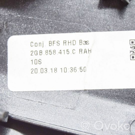 Volkswagen T-Roc Kojelaudan hansikaslokeron lista 2GB858415C