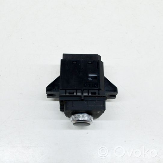 Audi A4 S4 B9 Interruttore di controllo dell’audio 8W2919616