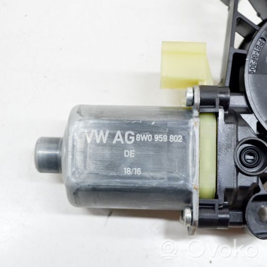 Audi A4 S4 B9 Motorino alzacristalli della portiera anteriore 8W0959802