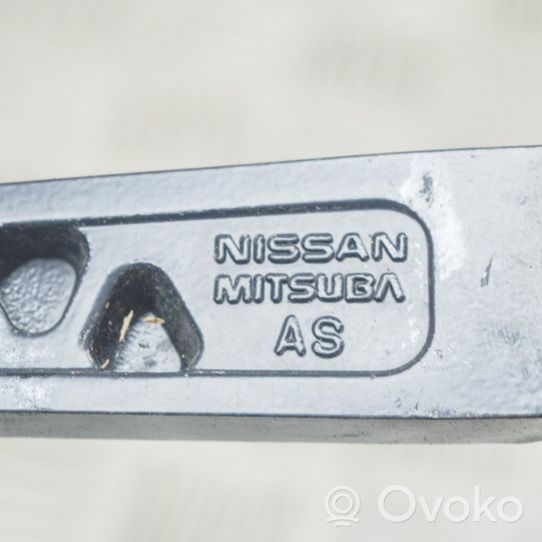 Nissan NP300 Priekinio stiklo valytuvas H71G314