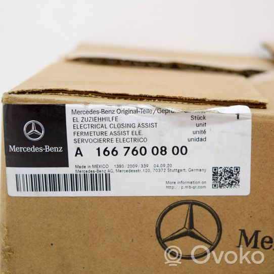 Mercedes-Benz GLE (W166 - C292) Motore per chiusura ammortizzata della porta anteriore A1667600800