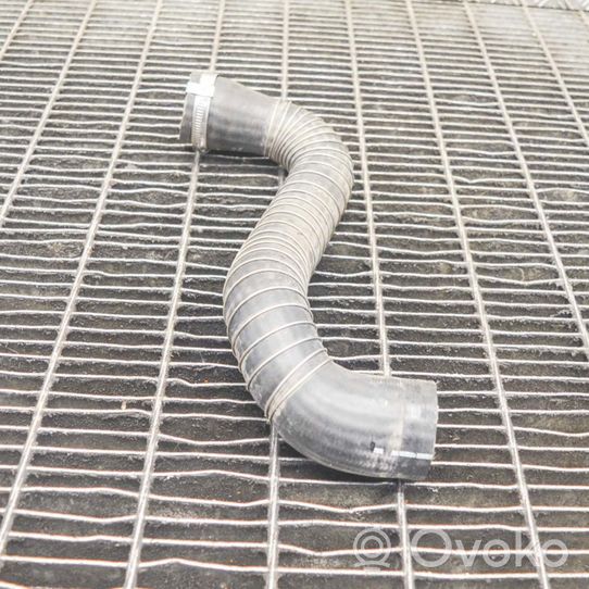 Land Rover Discovery 4 - LR4 Tubo flessibile intercooler AH229F072AD
